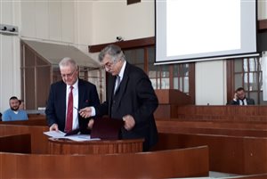 Stretnutie odborárov s rektorom Univerzity Komenského v Bratislave a podpis Kolektívnej zmluvy na rok 2019