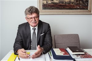 Šéf školských odborárov pre HN priblížil rokovania o platoch