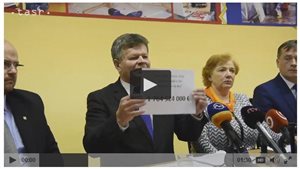 Tlačová beseda - samosprávy majú peniaze na zvyšovanie platov učiteľov
